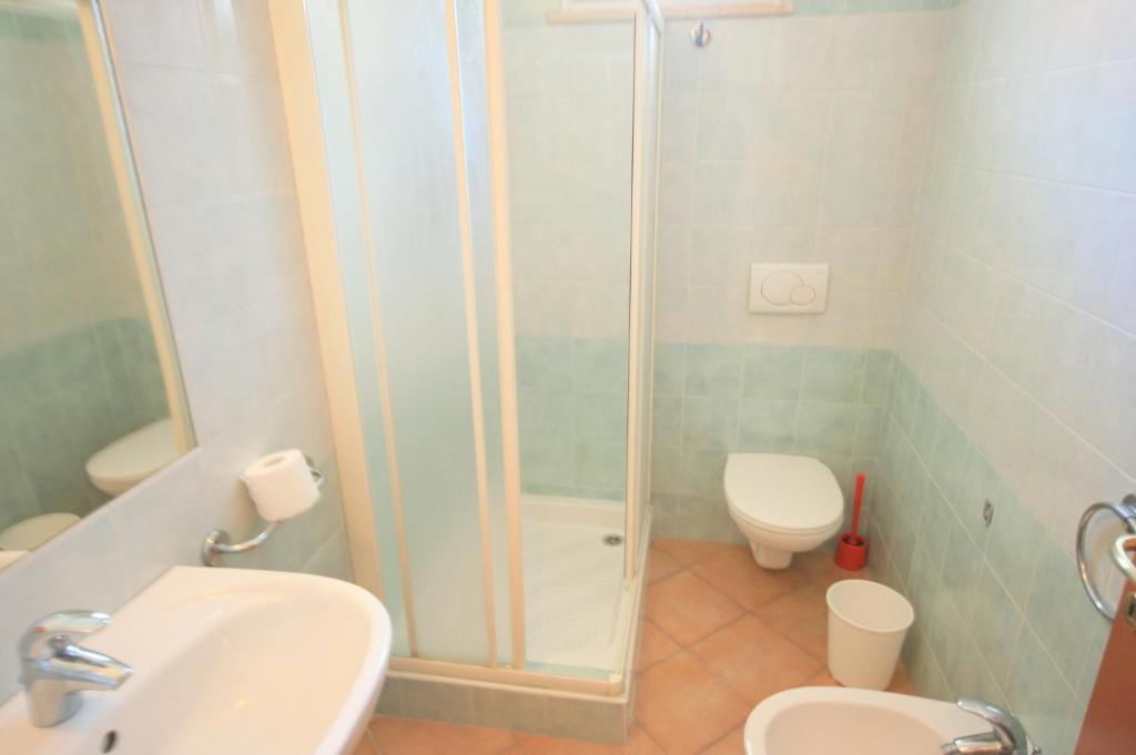 Residence Algarve Rimini Bagian luar foto