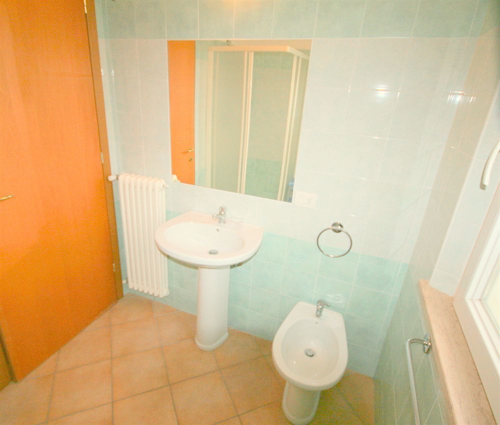 Residence Algarve Rimini Bagian luar foto