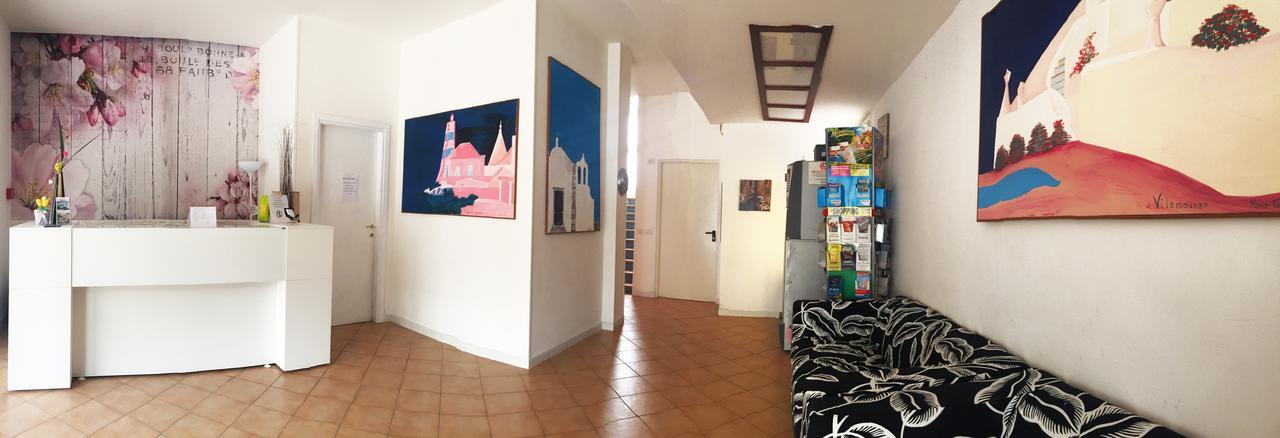 Residence Algarve Rimini Bagian luar foto
