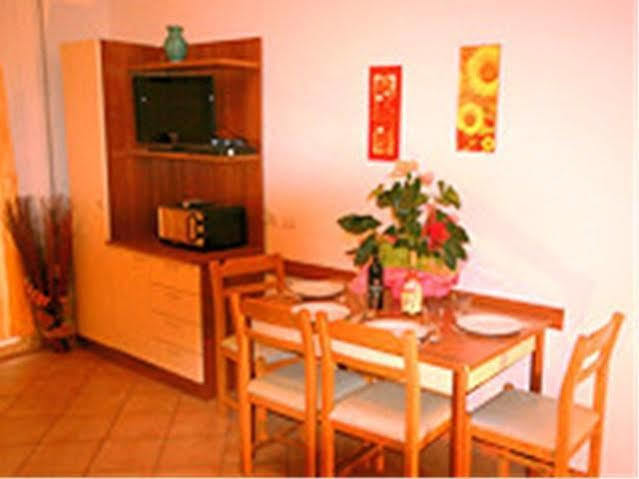 Residence Algarve Rimini Bagian luar foto